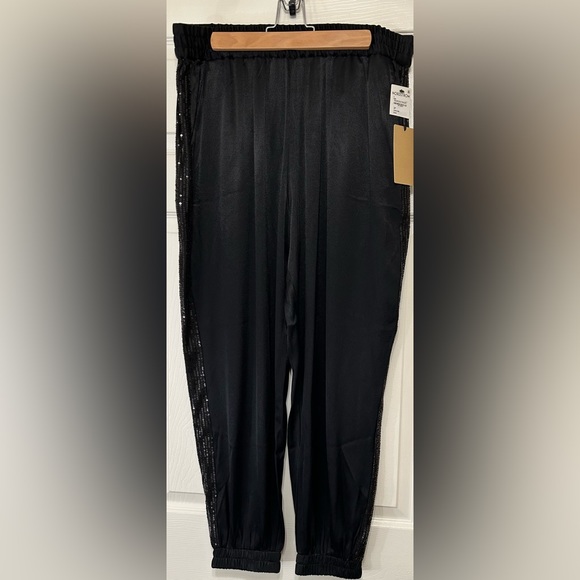 Halogen Satin Side Sequined Joggers Black Size Large NWT - Picture 2 of 5